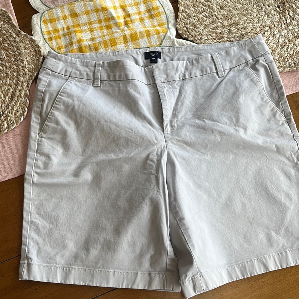 J crew factory Frankie shorts 9” inseam